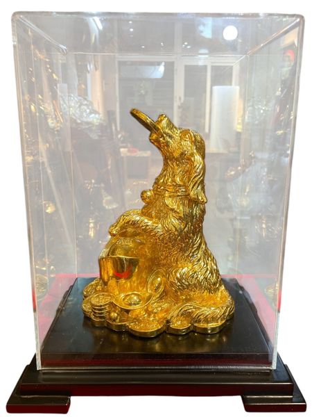 Quà tặng sếp Tượng chó vàng 24k bằng đồng đúc