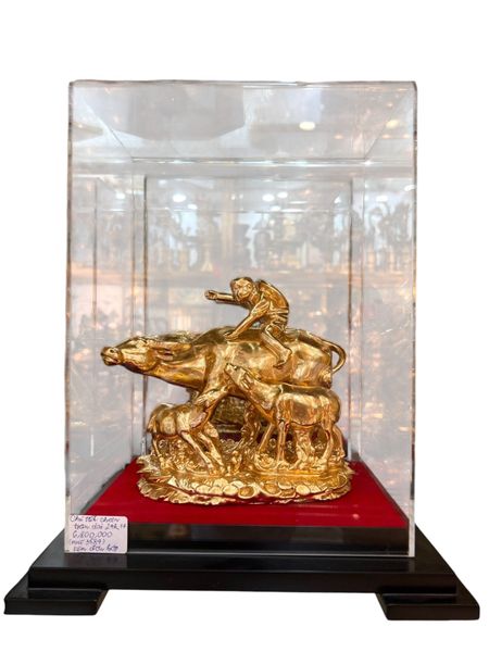 Tượng Mục đồng cưỡi trâu bằng đồng dát vàng 24k