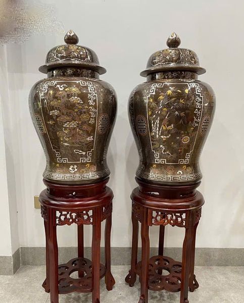Đôi chóe đồng đỏ khảm ngũ sắc