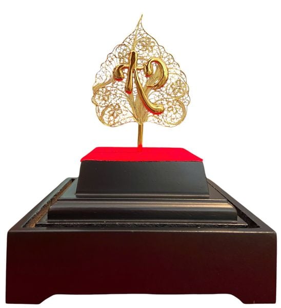 Lá bồ đề, chữ an bằng 5 chỉ bạc 95% mạ vàng 24k chế tác thủ công