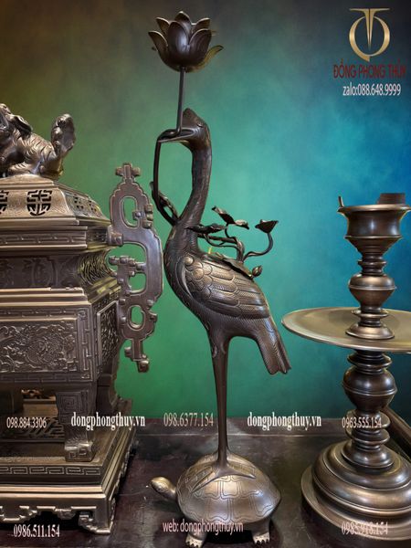 Bộ đỉnh vuông dáng cổ