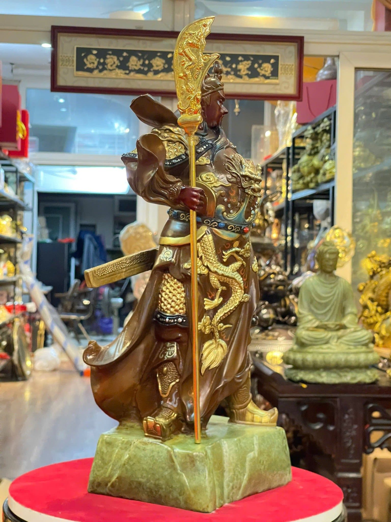 Tượng quan công bằng đồng