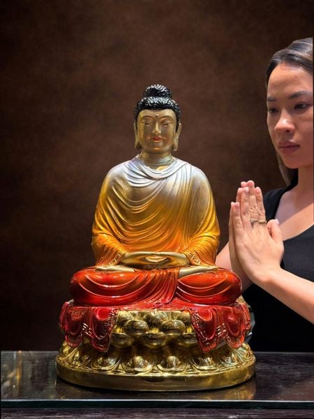 Tượng Thích Ca Mâu Ni bằng đồng