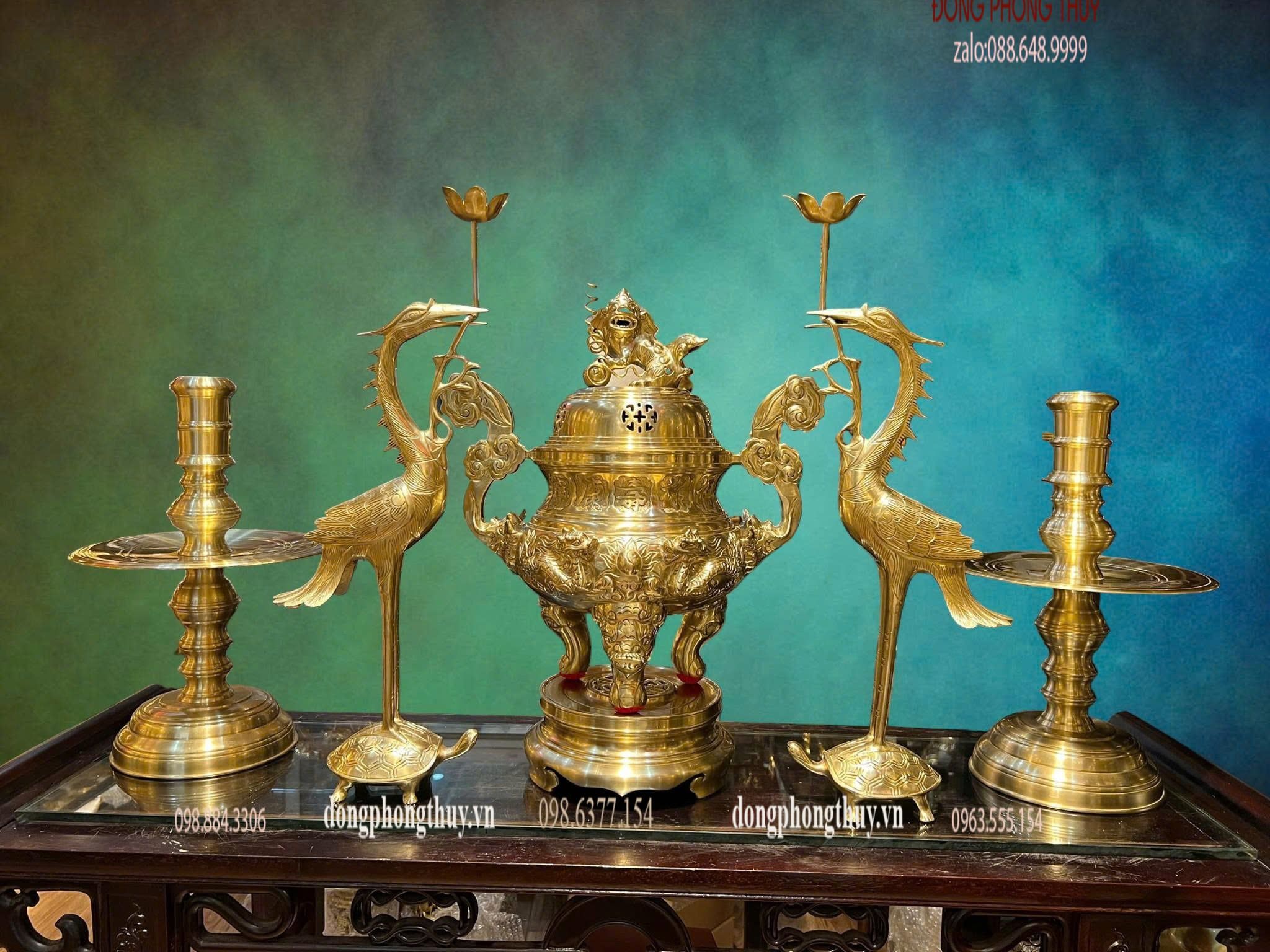 Bộ đỉnh đồng ngũ sự bằng đồng cát tút