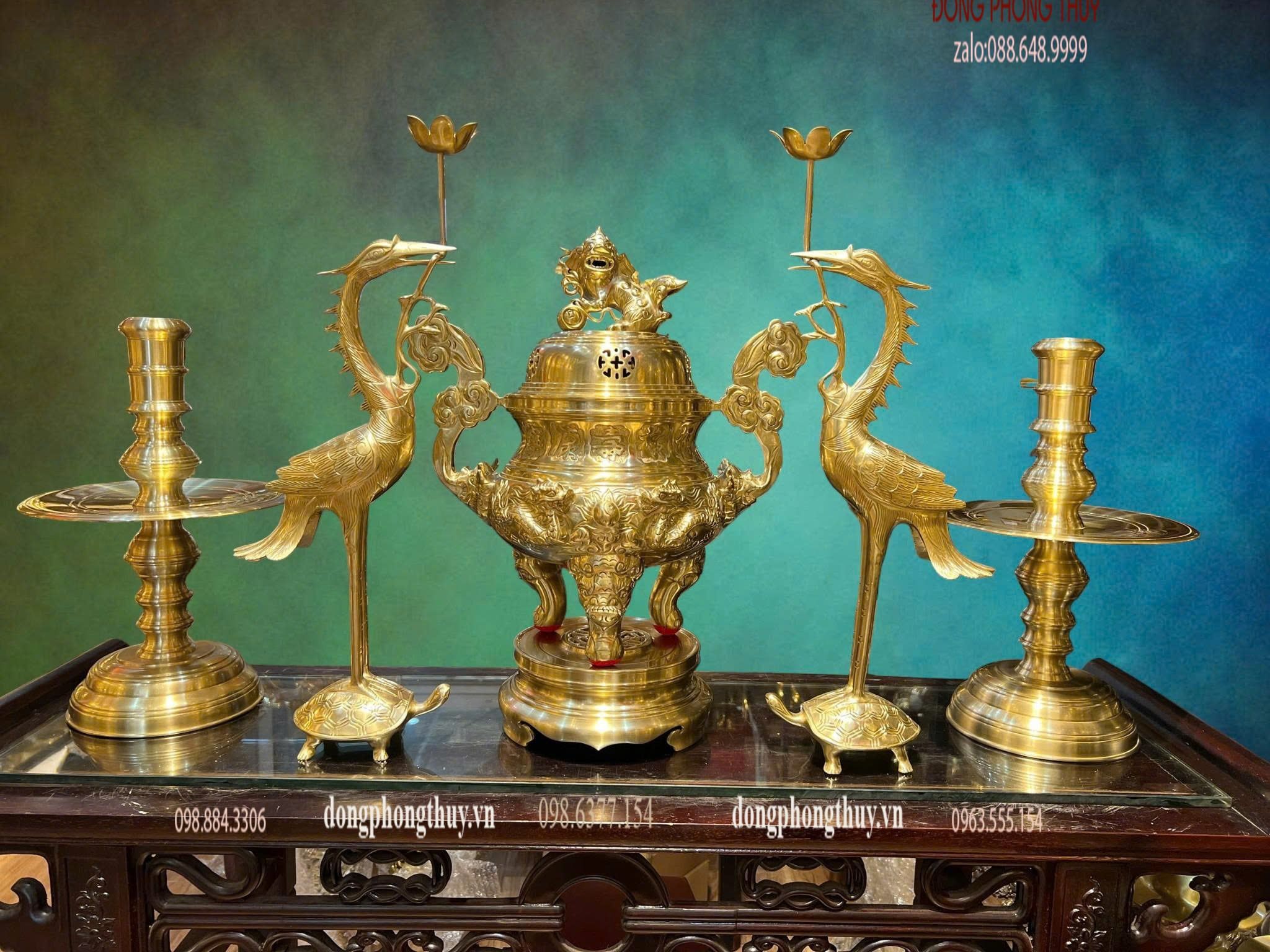 Bộ đỉnh đồng ngũ sự bằng đồng cát tút