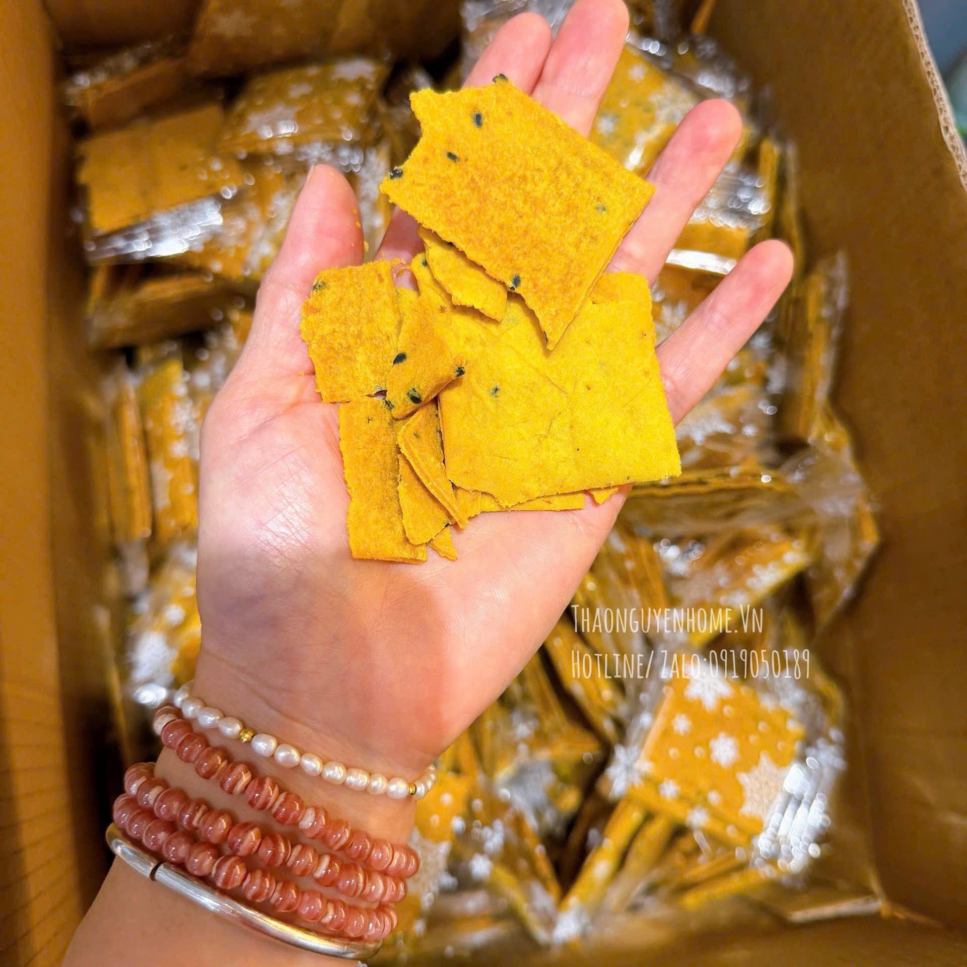 Bánh khoai lang ngói hộp 500gr