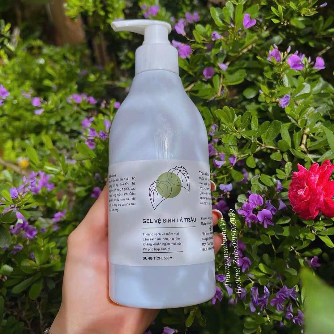 Gel vệ sinh lá trầu 450ml (Piper Betle Lady Care)