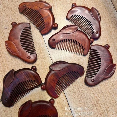  Lược Thỏ Ngọc đàn hương 