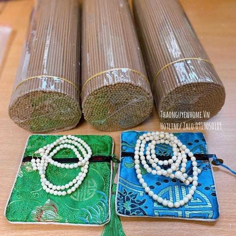  Nhang trầm hương không độn bời lời bó 85gr ( 50 nhang) 