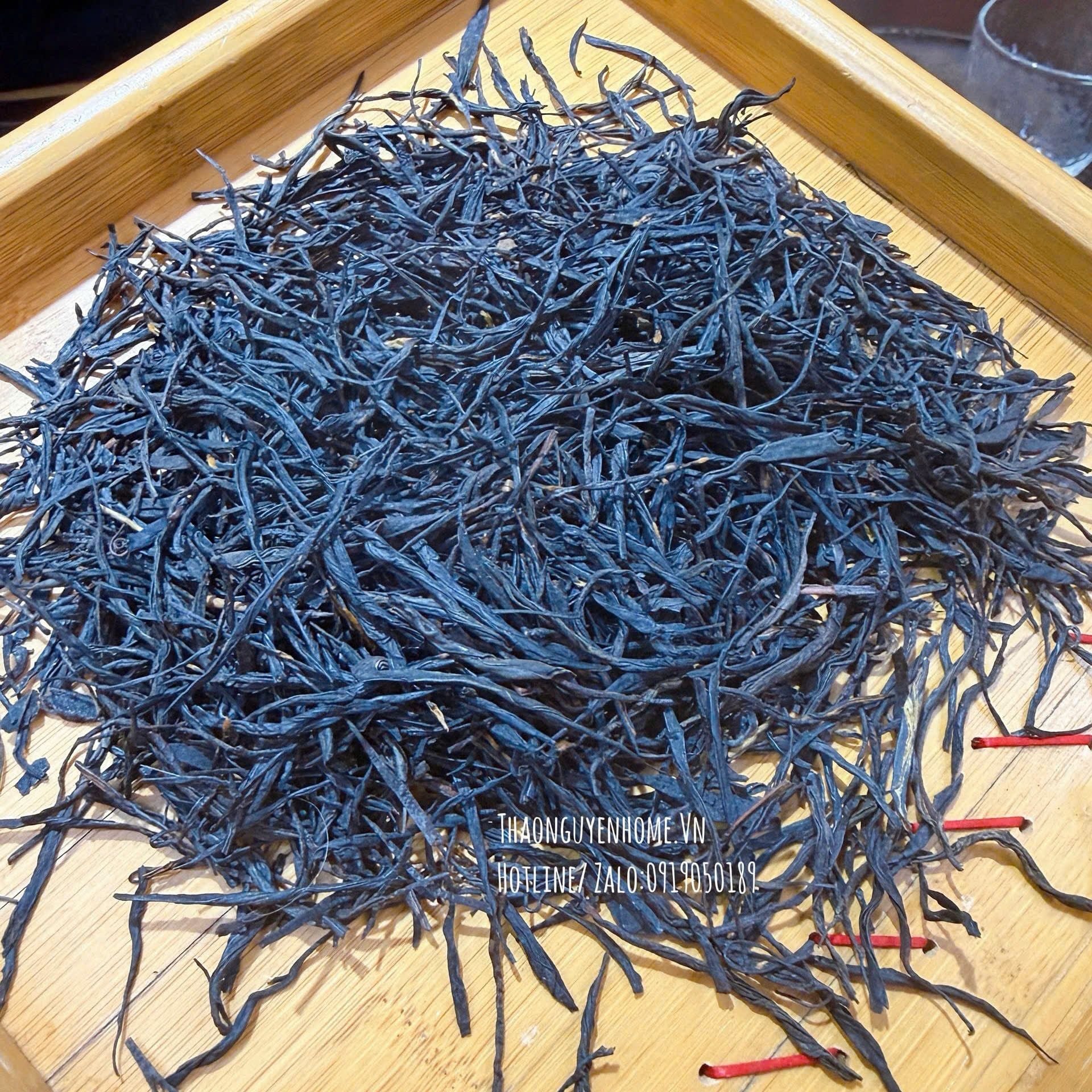 Trà cổ thụ hồng trà nữ hoàng- đẹp da 250gr