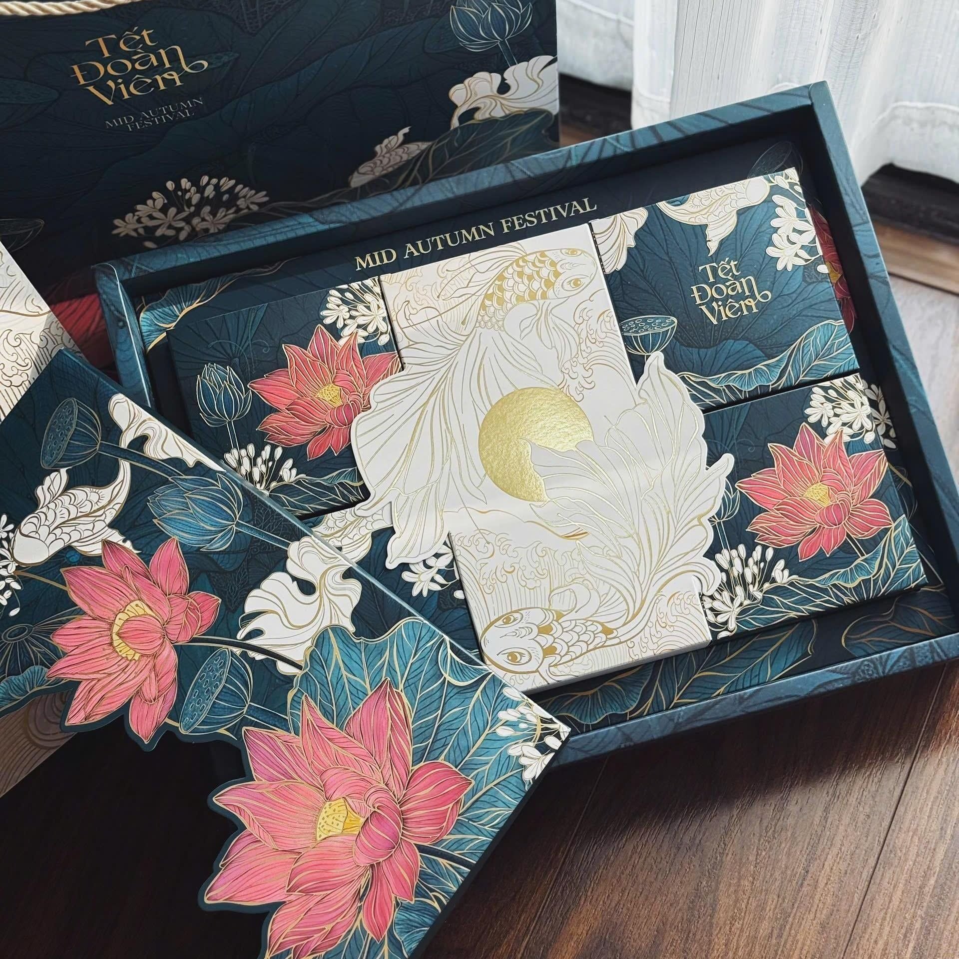 Hộp trung thu 6 bánh 150g - 250g Nguyệt Liên Ngư.