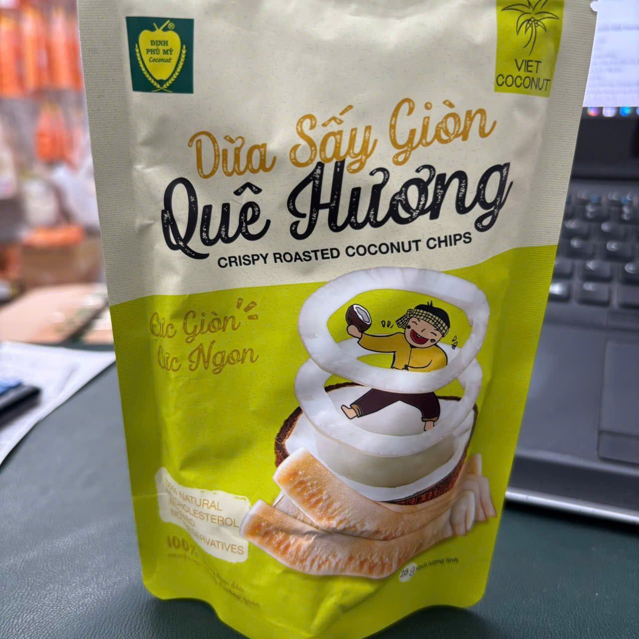 Dừa sấy giòn Quê Hương Định Phú Mỹ 28g