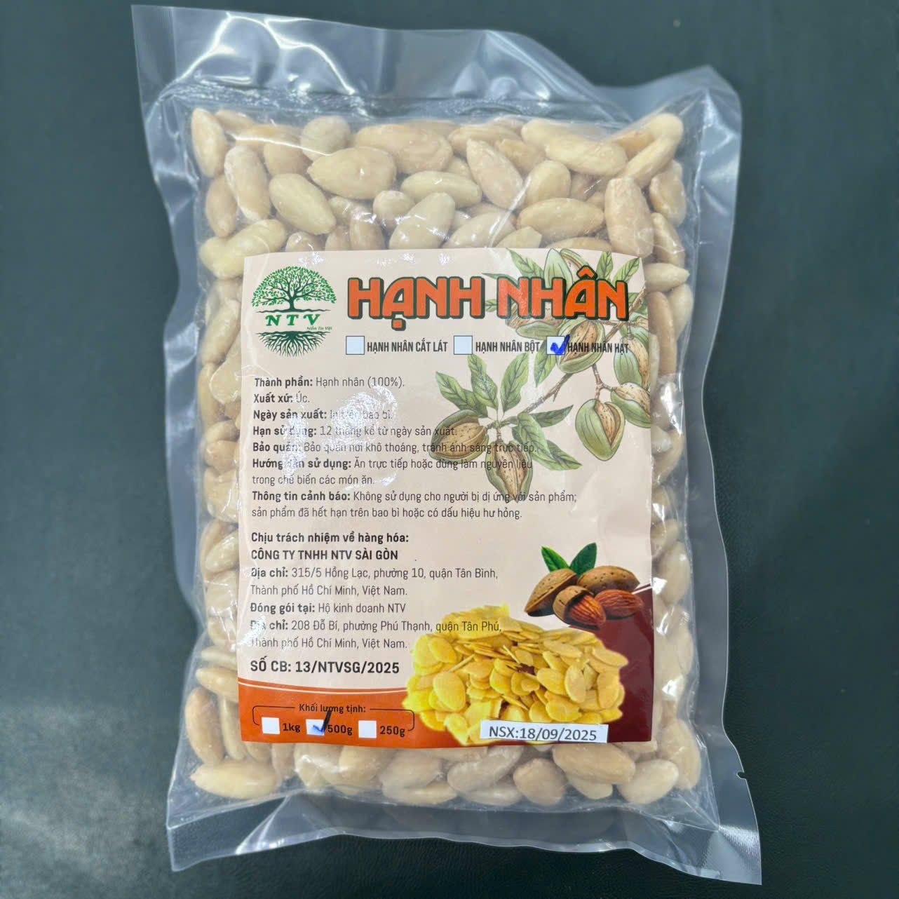 Hạnh nhân hạt không vỏ NTV 500gr