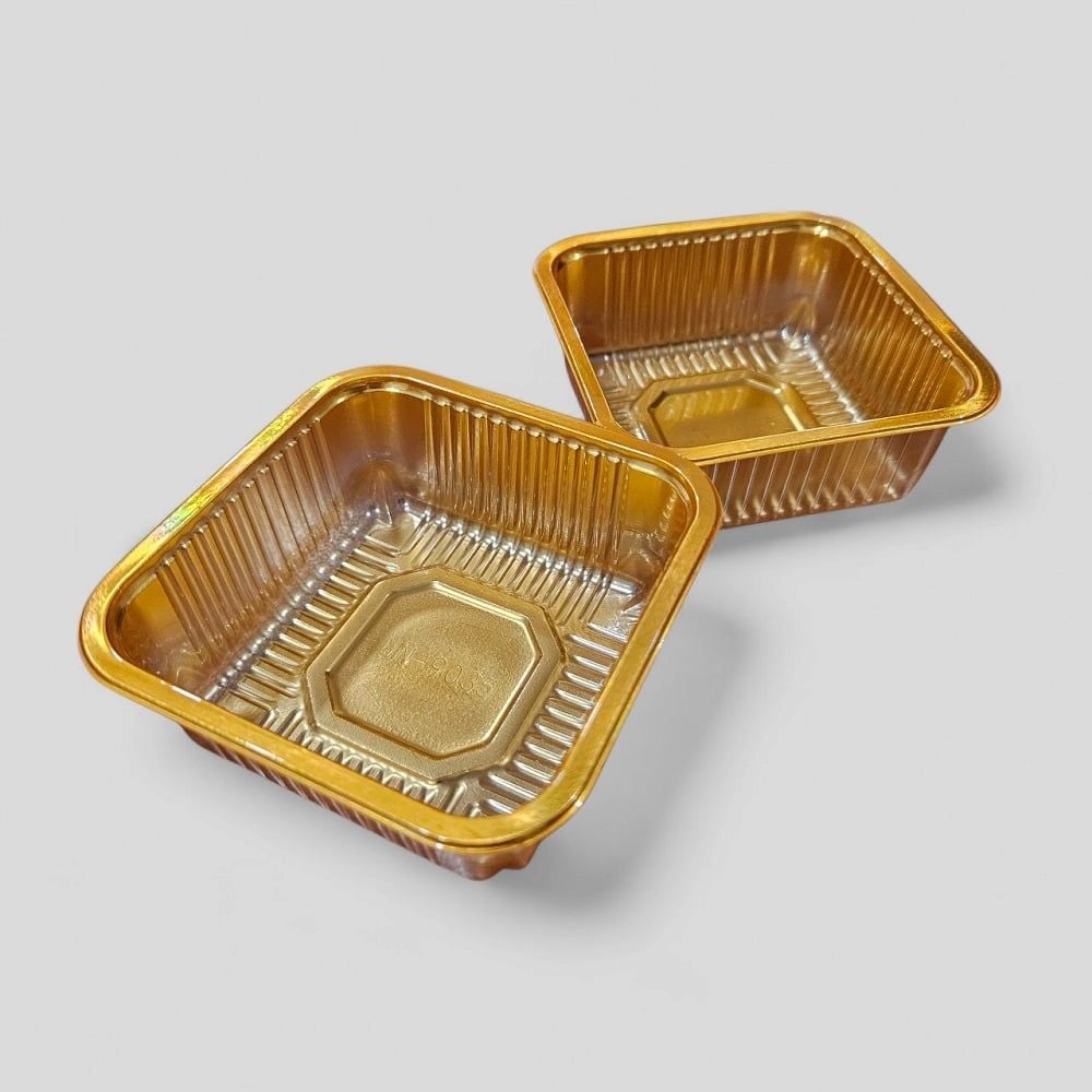 Khay trung thu nhựa 200g vuông vàng (số 10)