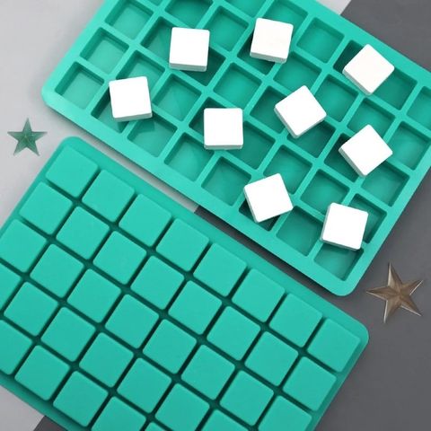 Khuôn silicon 40 ô vuông