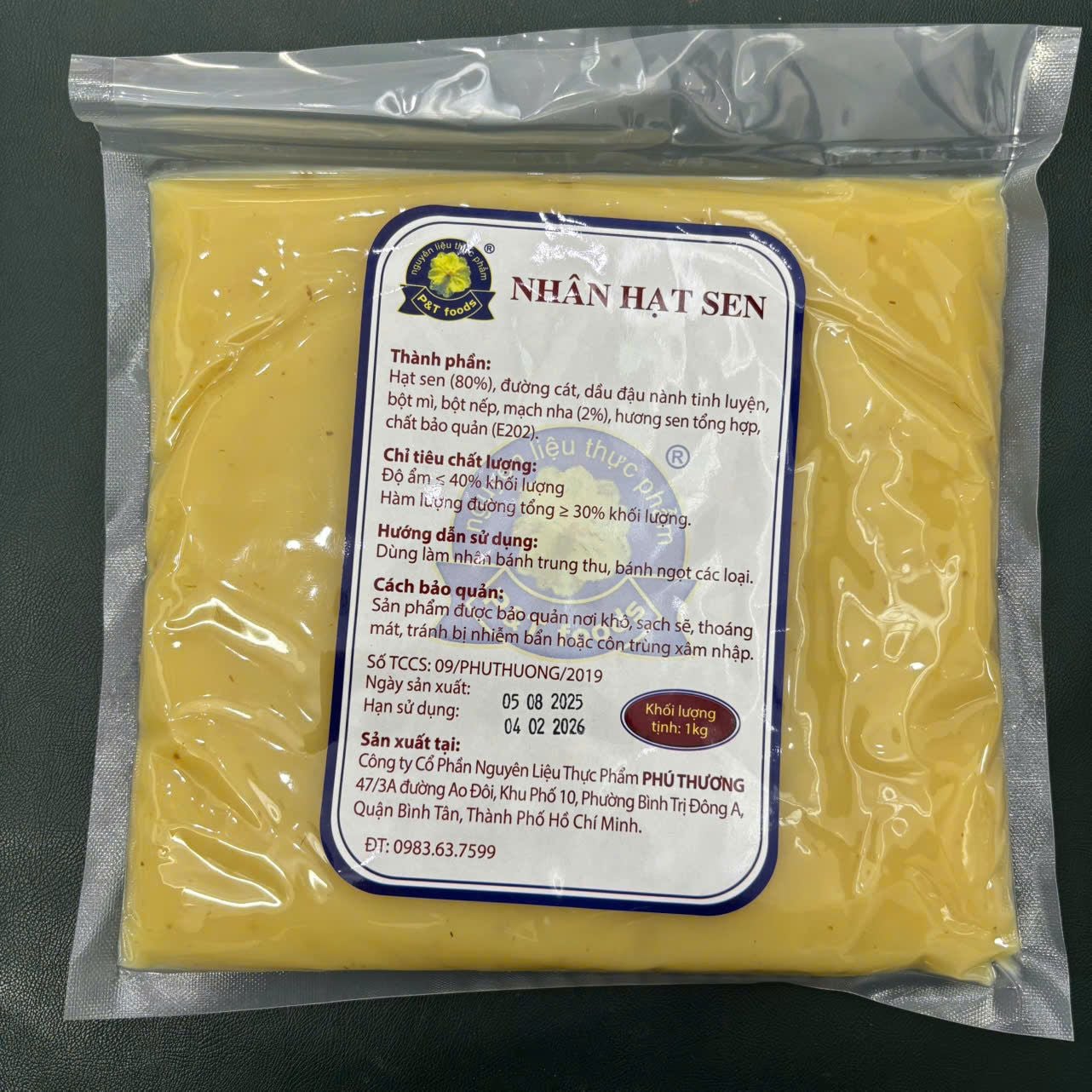 Nhân trung thu hạt sen Phú Thương 1kg.