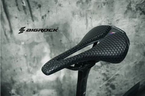  Yên xe đạp Bigrock carbon in 3D carbon T800 + 3k 150mm / 170 gram 