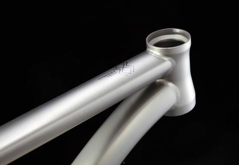  Khung sườn xe đạp MTB titanium cao cấp HiLight M8.2 (Chính hãng, bảo hành 5 năm) 