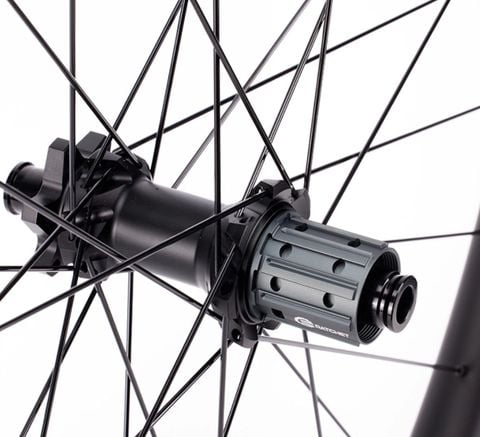  Bộ bánh xe đạp MTB carbon Hunt Proven Race Enduro 29 inch boost 15x110 / 12x148 cối HG / XD / MS ratchet 36T 