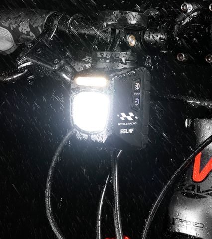  Đèn xe đạp ESLNF 1200 lumen pin 3200mah remote không dây ES1200 