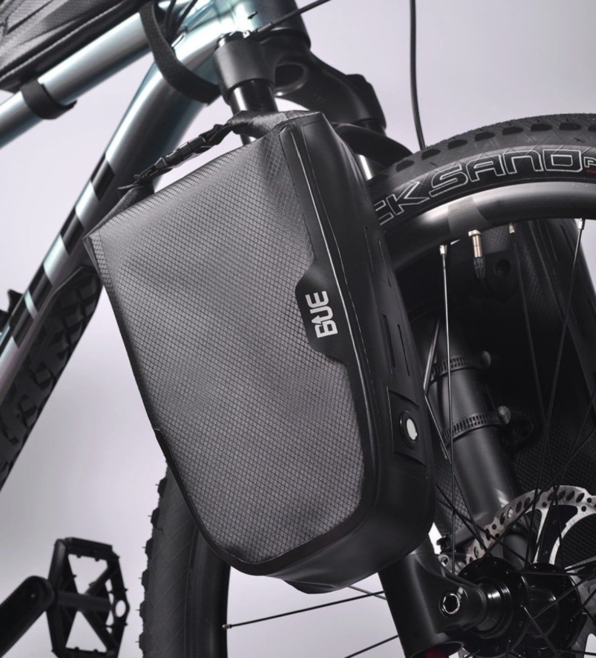 Túi baga xe đạp chống nước DeepSpace 5.5L hỗ trợ bát tháo lắp nhanh DS0122