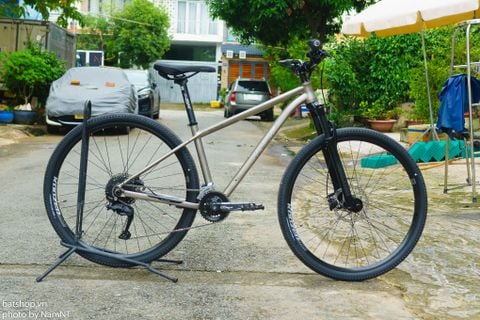  Xe đạp MTB HiLight M8.2 group Cues 2x9 