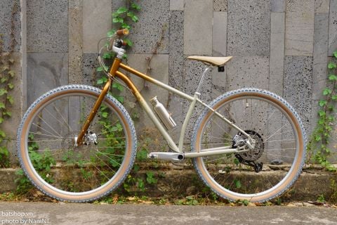  Xe đạp MTB LKLM Muskeeter phiên bản đa vũ trụ hỗn loạn nào đó 