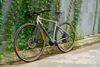 Xe đạp touring titanium Lynskey tím hồng dịu dàng