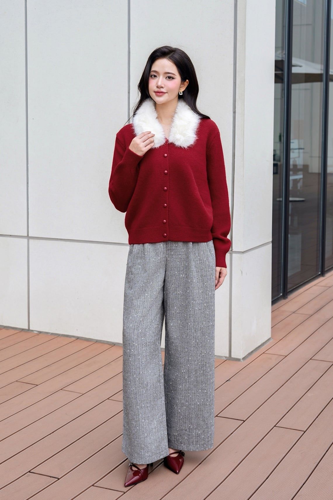 Áo khoác len trơn đóng cúc phối lông cổ - O65C25T012