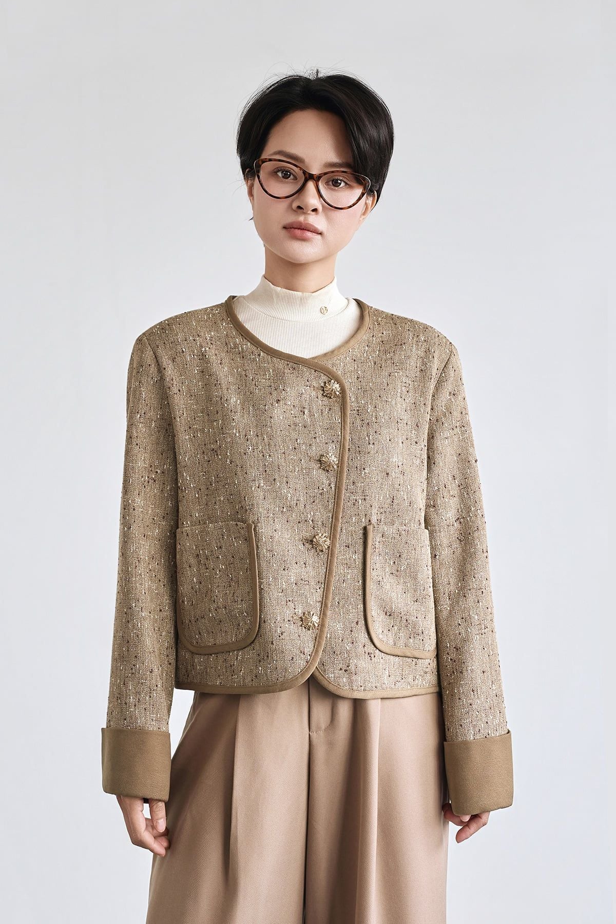 Áo khoác dạ phối viền túi ốp - V65W25T009