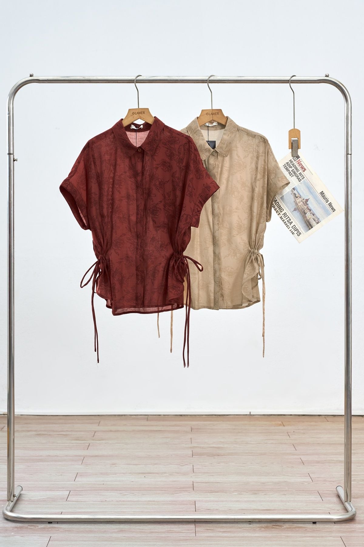 Áo sơ mi cổ đức vai chờm rút gấu - B61H26H001