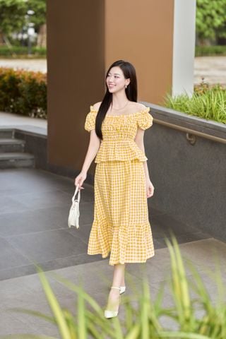 Chân váy xòe nhún gấu - D62L25H008