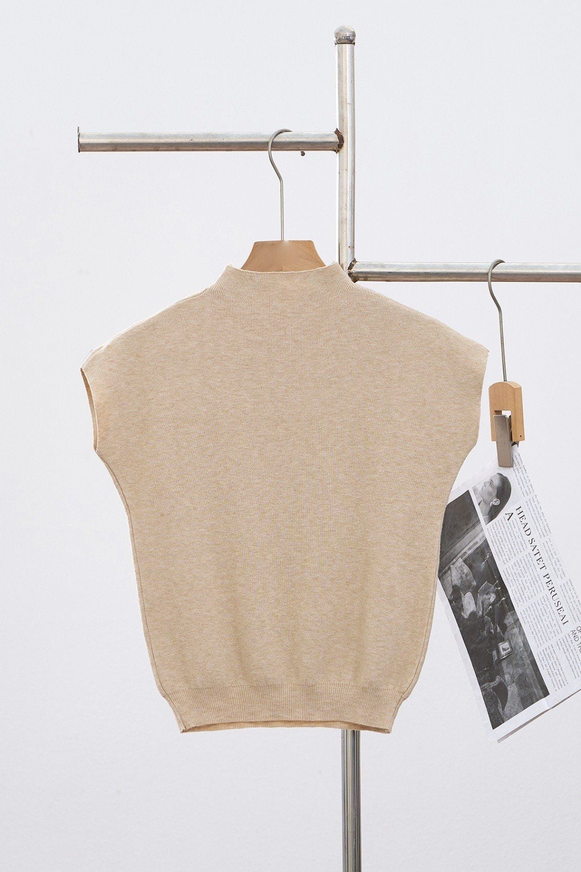 Áo len vai chờm cao cổ bo gấu - D61W25Q009