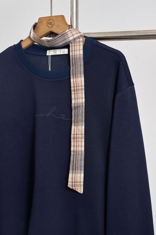 Áo nỉ dáng rộng phối tay rút gấu - H61O25T002