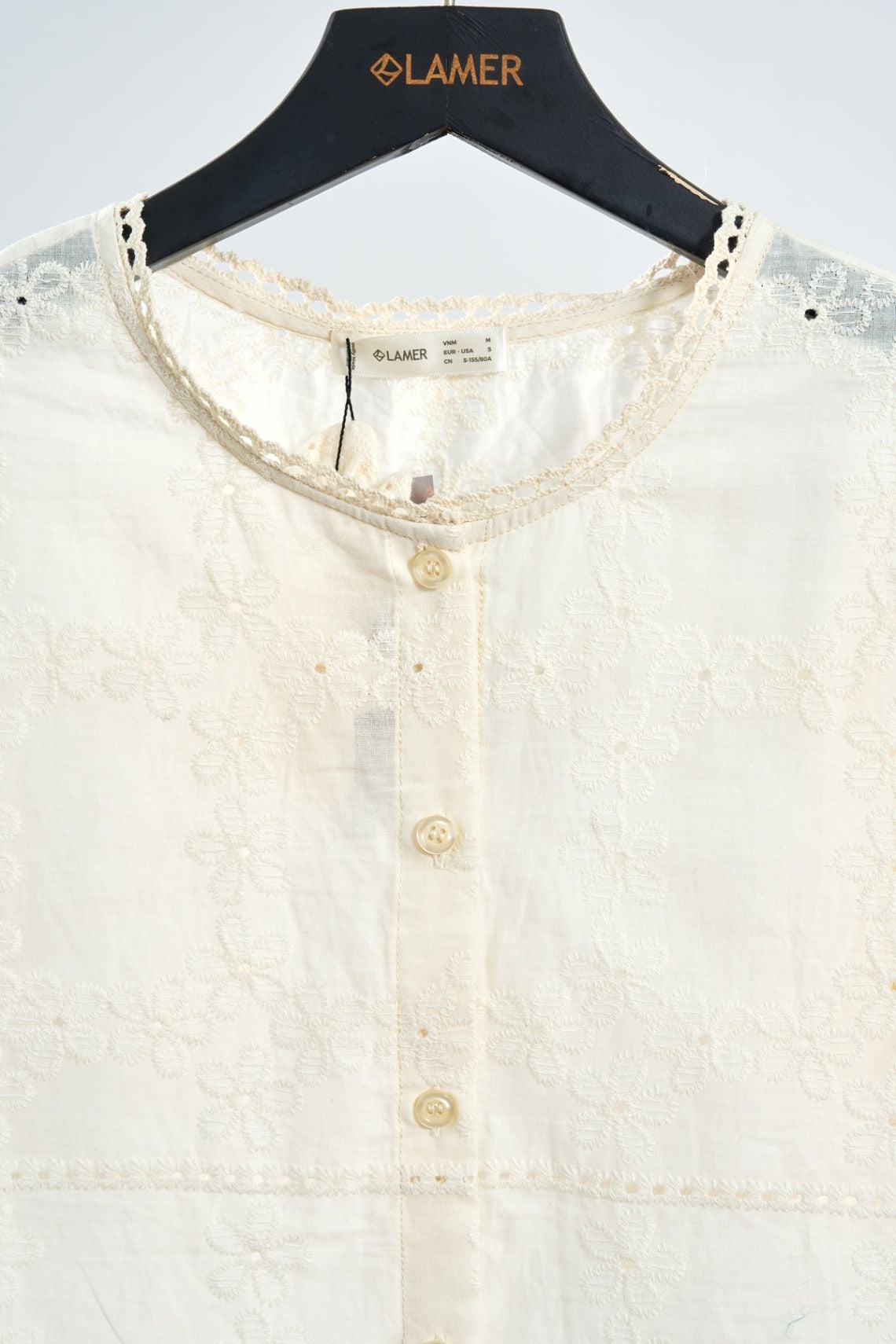 Áo tay bồng gấu ren - L61B25H044