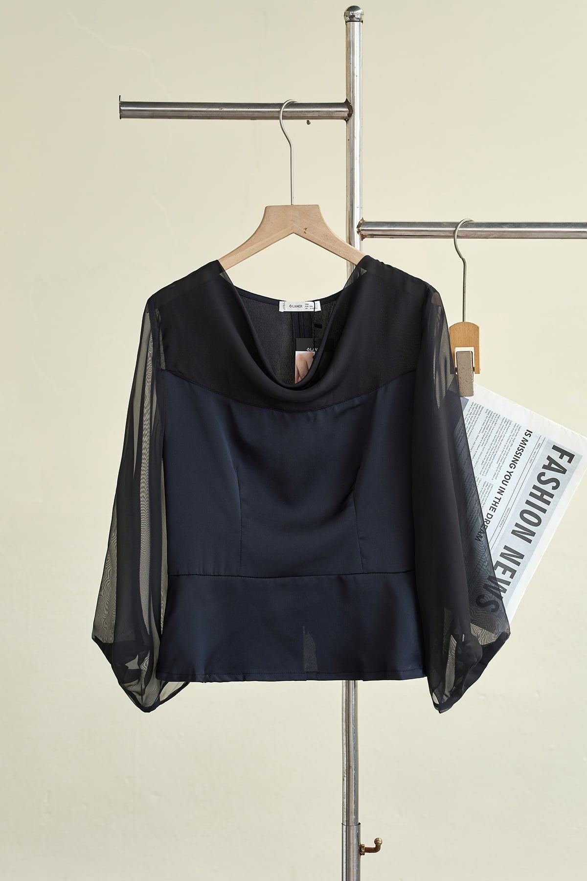 Áo peplum cổ đổ tay phối - L61B26H011