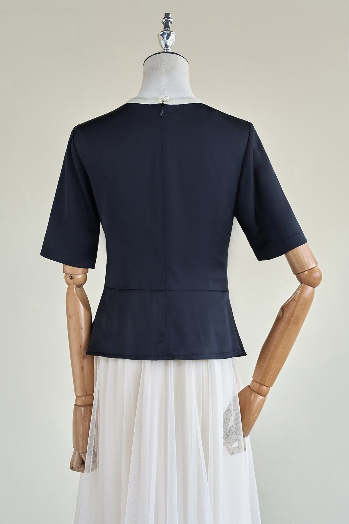 Áo peplum phối cổ - L61B26H013