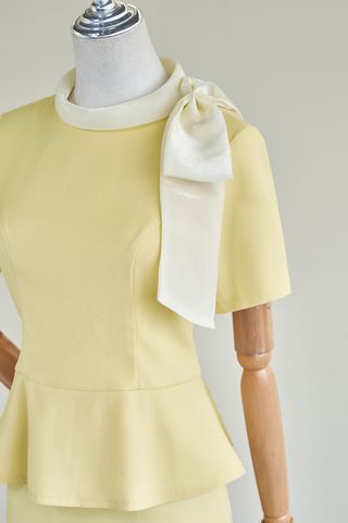 Áo peplum cổ phối nơ vai - L61B26Q008