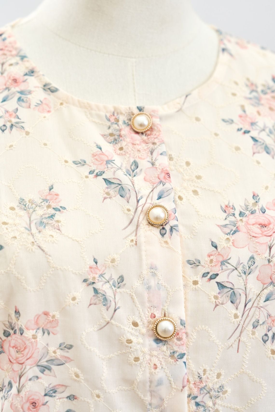 Áo sơ mi croptop cổ tròn - L61H25H029