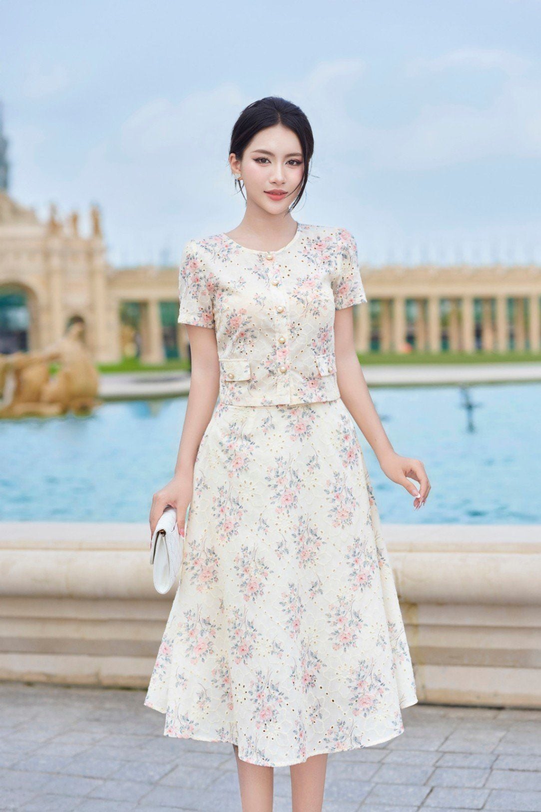 Áo sơ mi croptop cổ tròn - L61H25H029