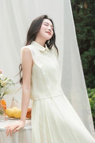 Áo sơ mi croptop bèo vai cổ sen - L61H26H054