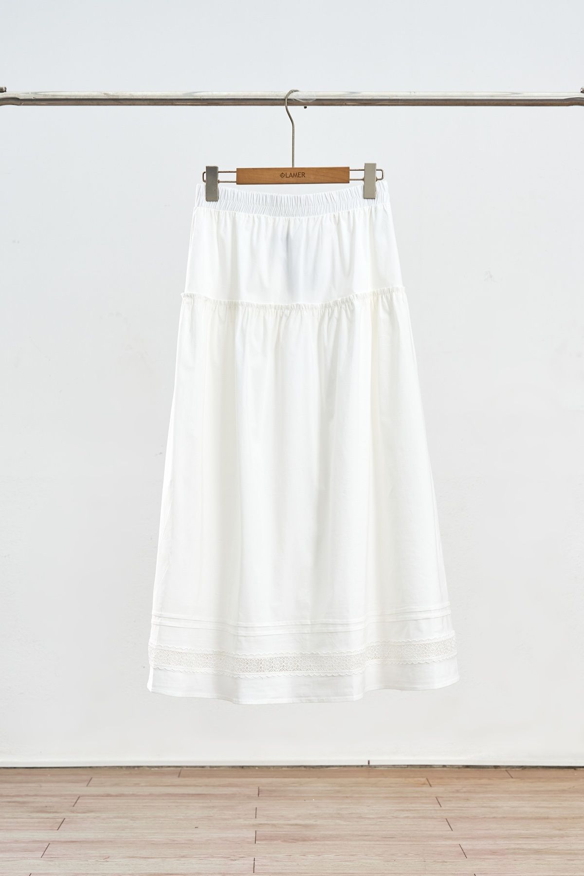 Chân váy xoè nhún bèo;kẹp zen - L62L26H001