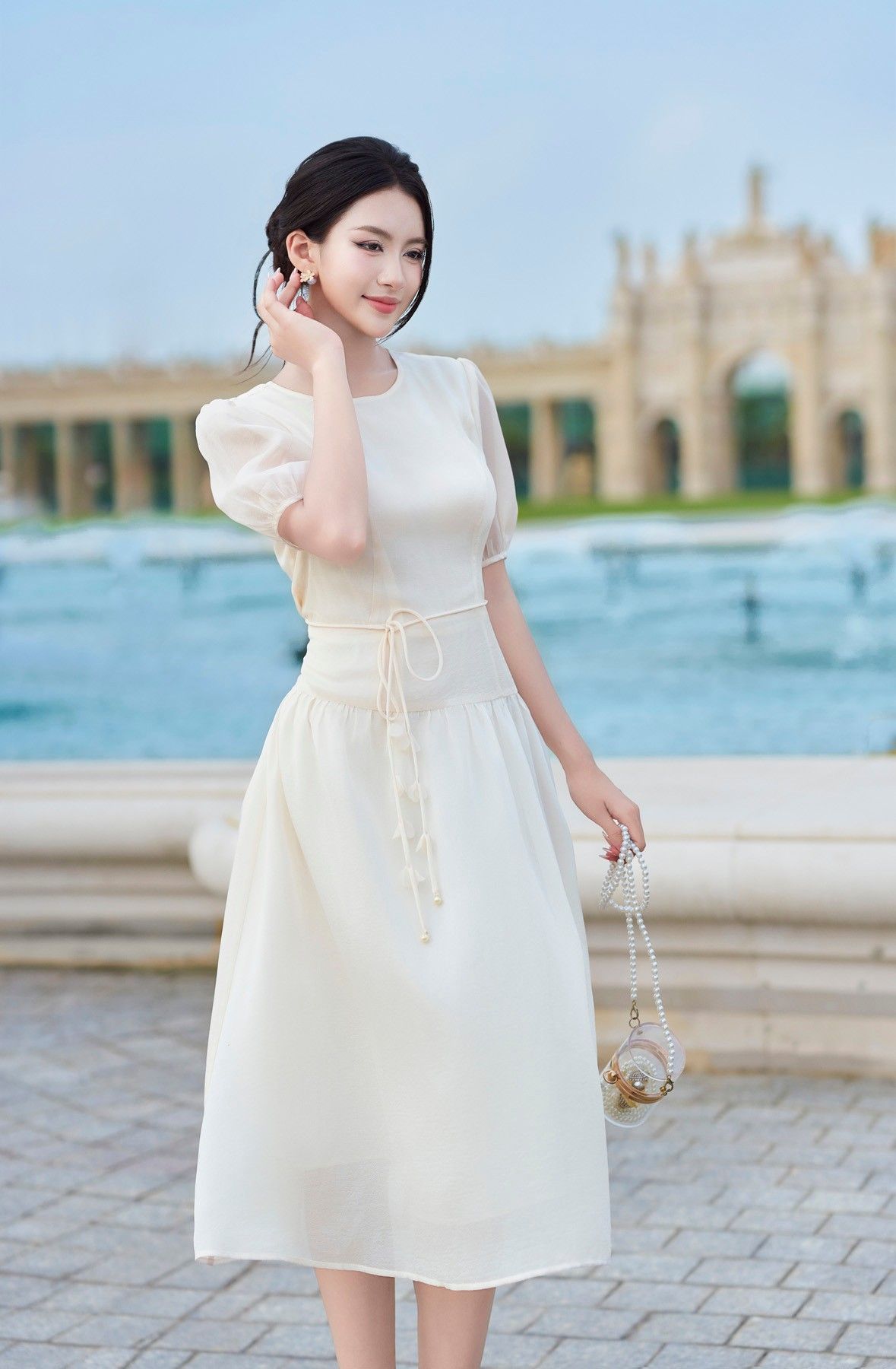 Đầm nhún xòe buộc nơ eo - L63L25H054