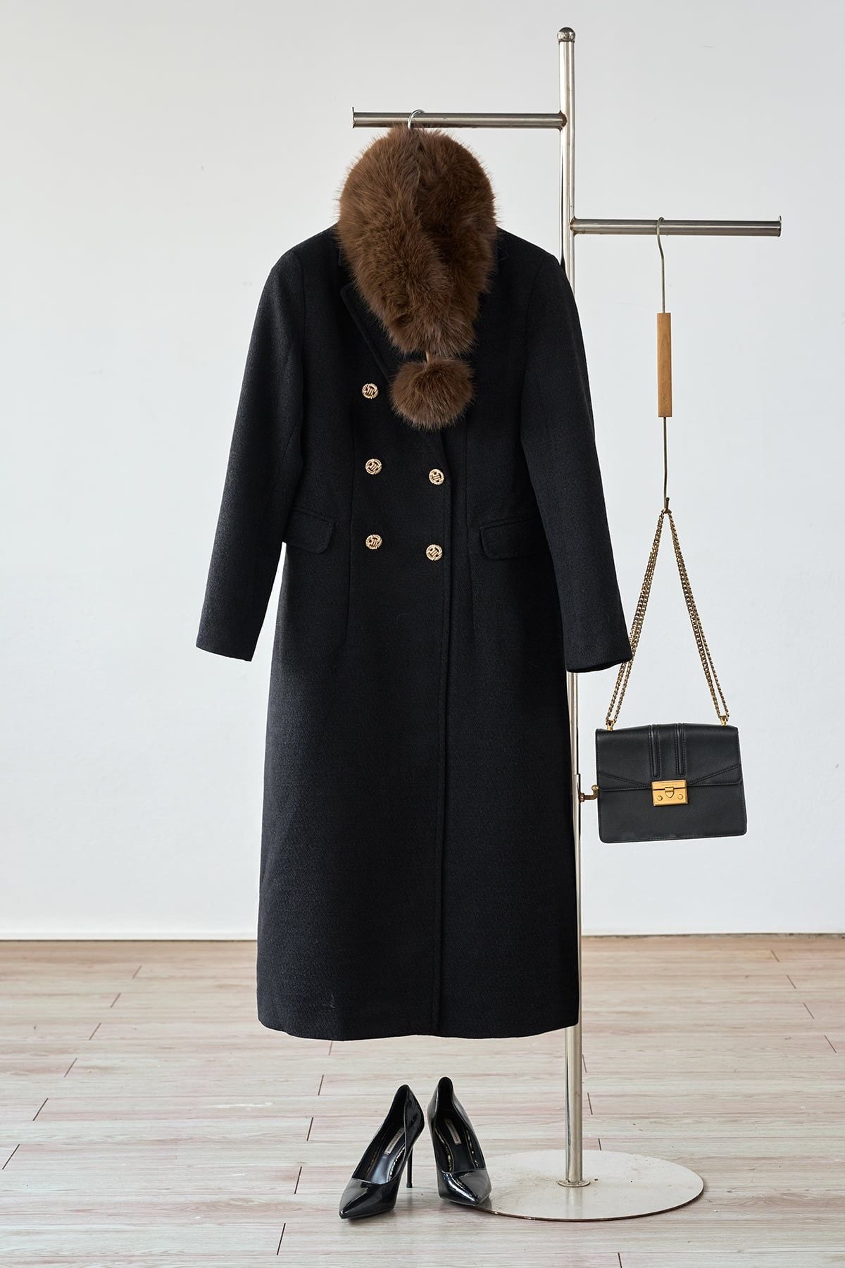 Khăn choàng giả lông cáo 80cm chốt quả bông - N6AO25T012