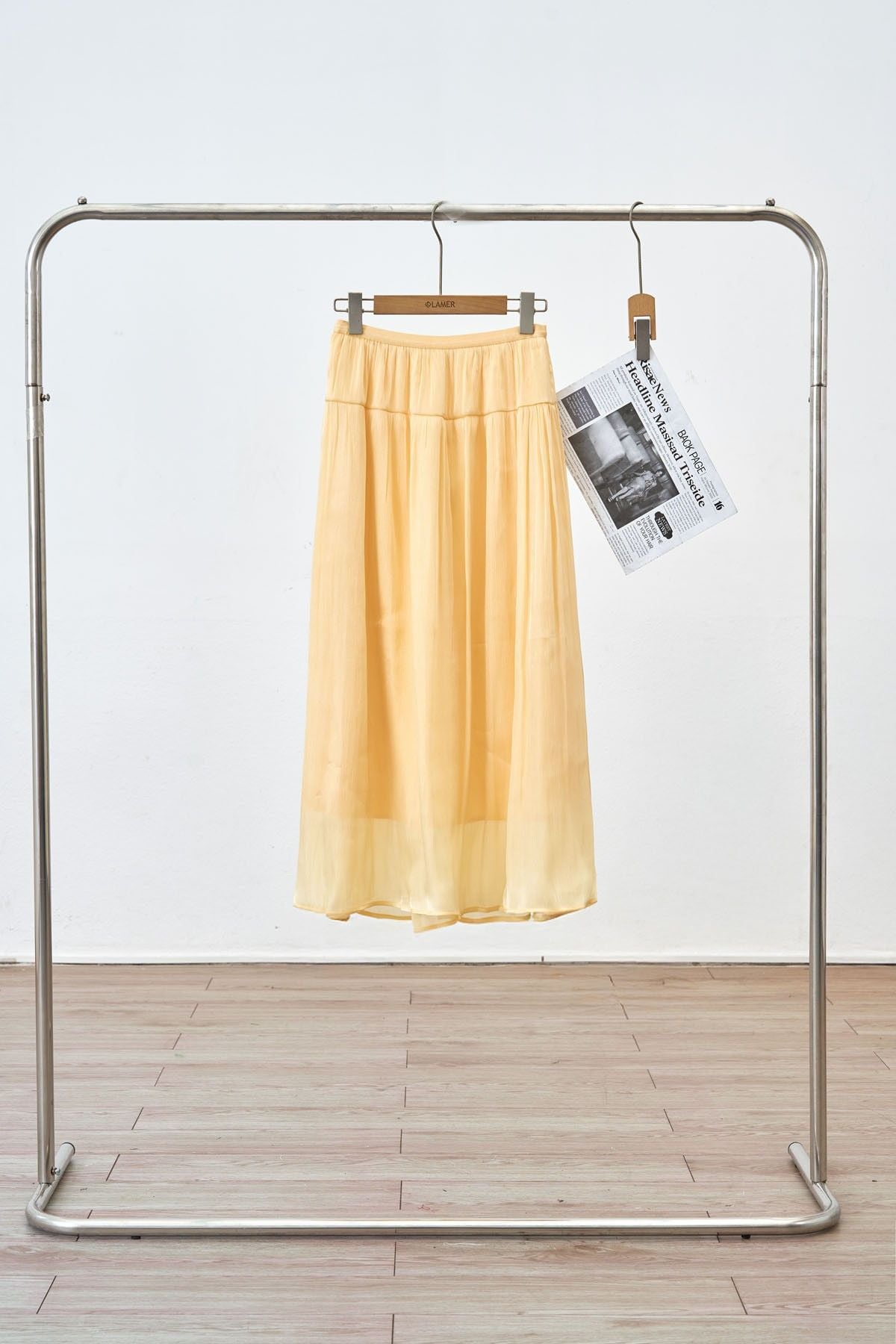 Chân váy dài xoè nhún hông - N62L25H021