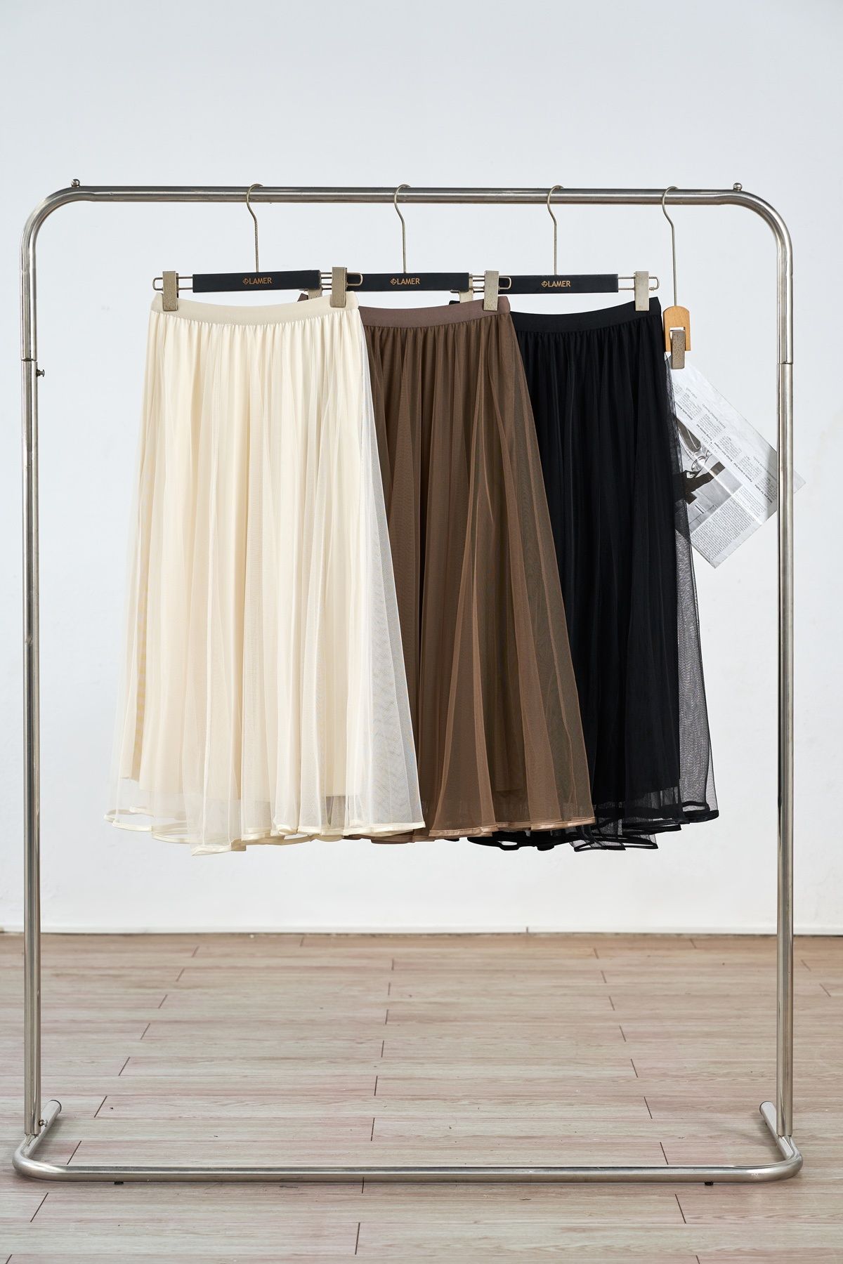 Chân váy xòe phủ lưới viền gấu - N62L25Q019