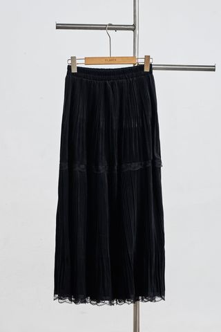 Chân váy nhung dáng xoè cạp chun phối ren - N62L25Q023