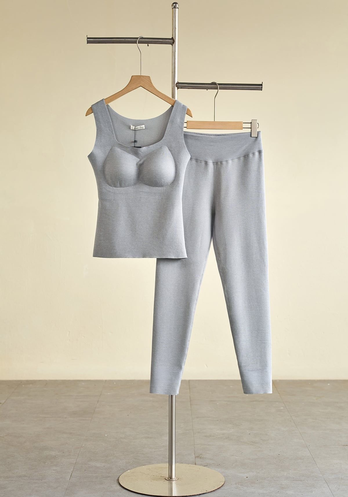 Quần legging cạp cao sợi lyocell hỗ trợ định hình - N64L26T001