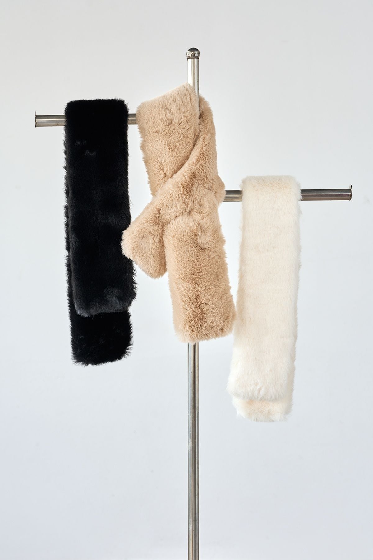 Khăn choàng lông giả thỏ 90cm - N6AO25T009