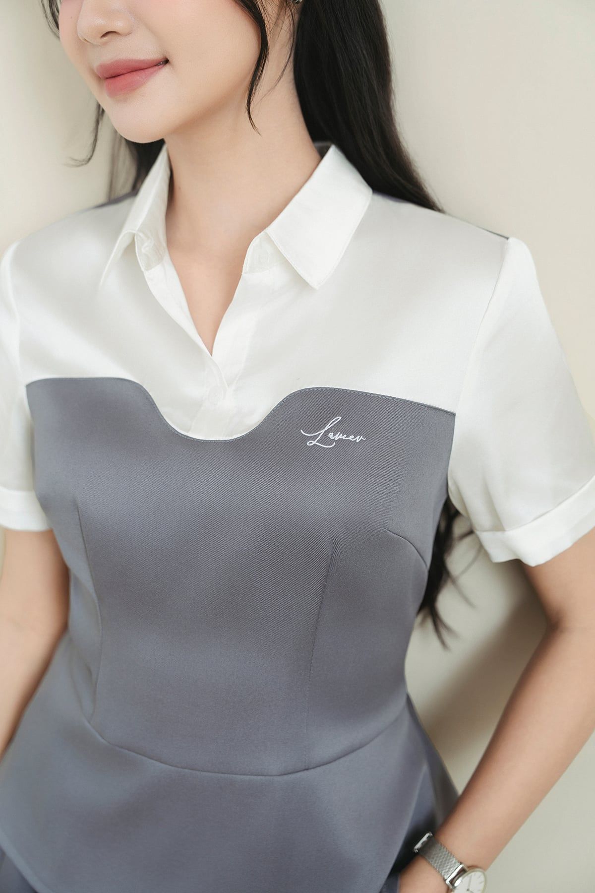 Áo peplum phối cầu ngực - O61B25Q003